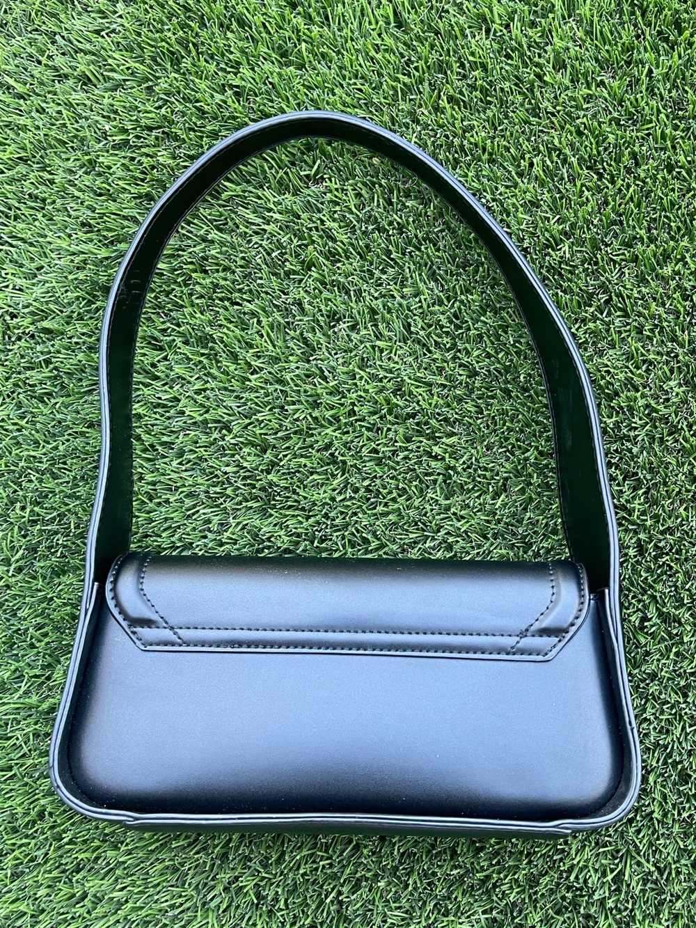 Rachel Zoe Black Turn Lock Baguette Shoulder Bag NWOT - Picture 5 of 7